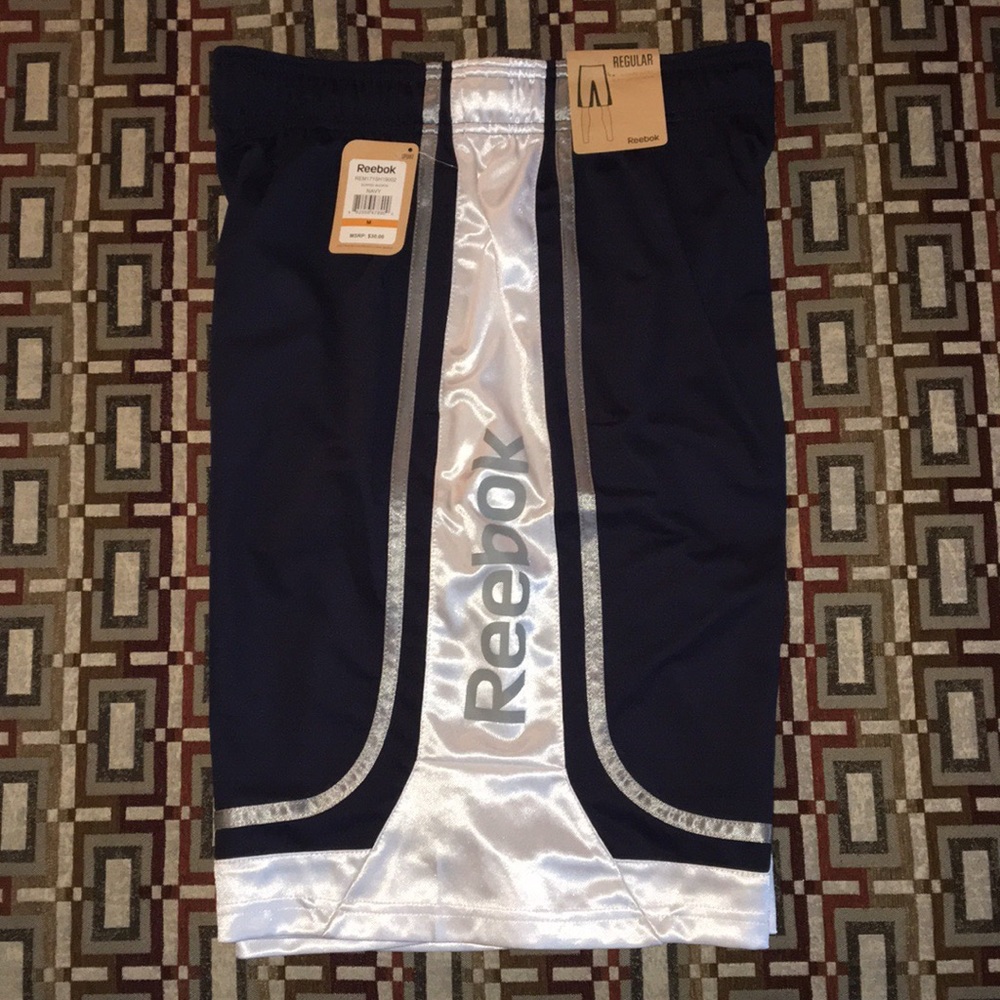Men’s Reebok Navy Basketball Shorts Size Medium